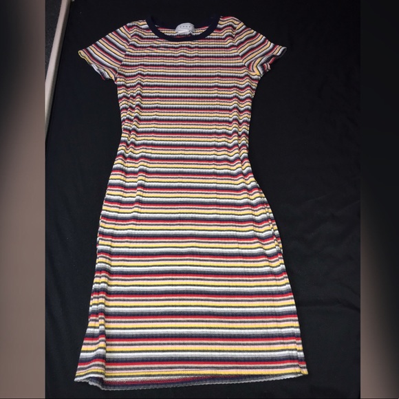 DRESS - Picture 2 of 5